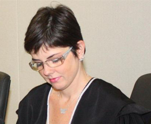 PV substitui advogado e interpõe embargos de declaração em acórdão da AIME movida contra o prefeito e vice de Divinópolis alice de sousa birchal
